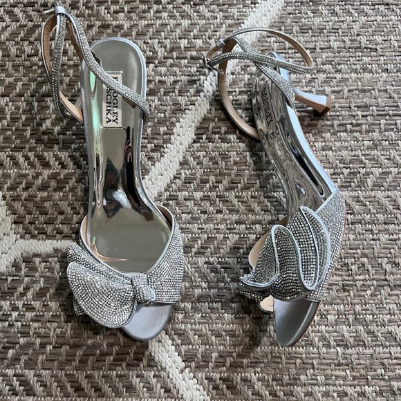 Badgley Mischka Remi Statement Kitten Heel - Picture 1 of 7